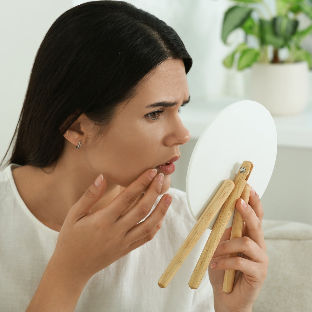 Acné Hormonal : Comment Reconnaître les Signes et Trouver des Solutions